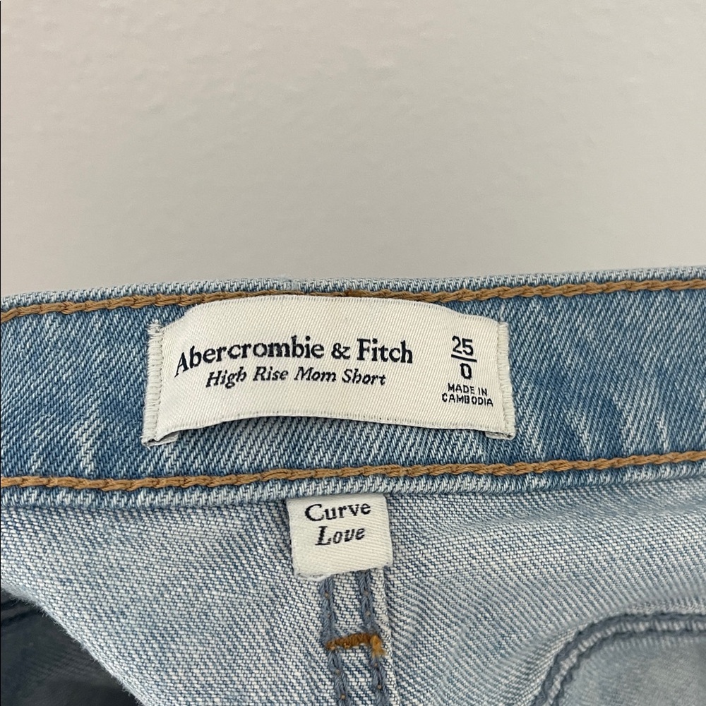 Women’s Abercrombie Shorts - Picture 7 of 7